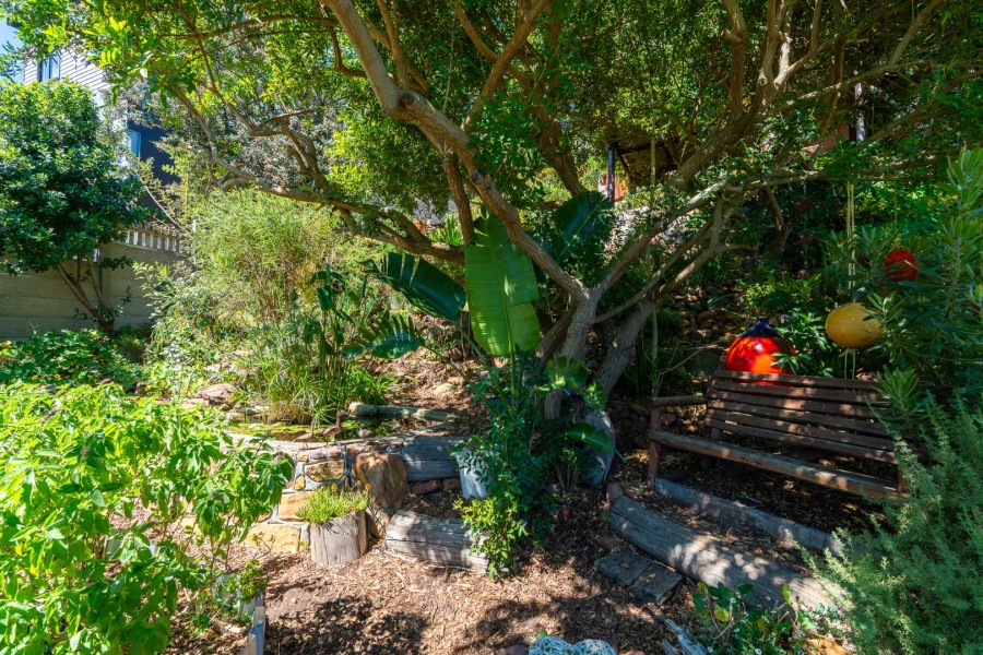 5 Bedroom Property for Sale in Glencairn Western Cape